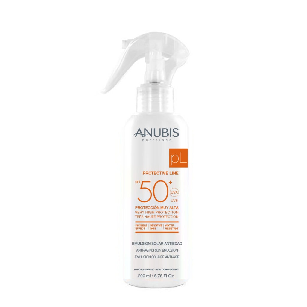 Sun Emulsion Spray SPF 50+ 200 мл / Сонцезахисний спрей для обличчя та тіла «AQUA» SPF 50+ 200ml